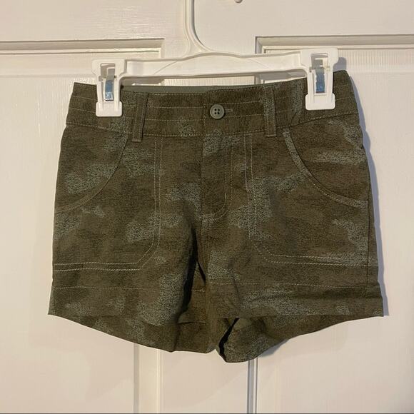 Columbia Silver Ridge Camo Printed Shorts XS 6-6x - Picture 2 of 6
